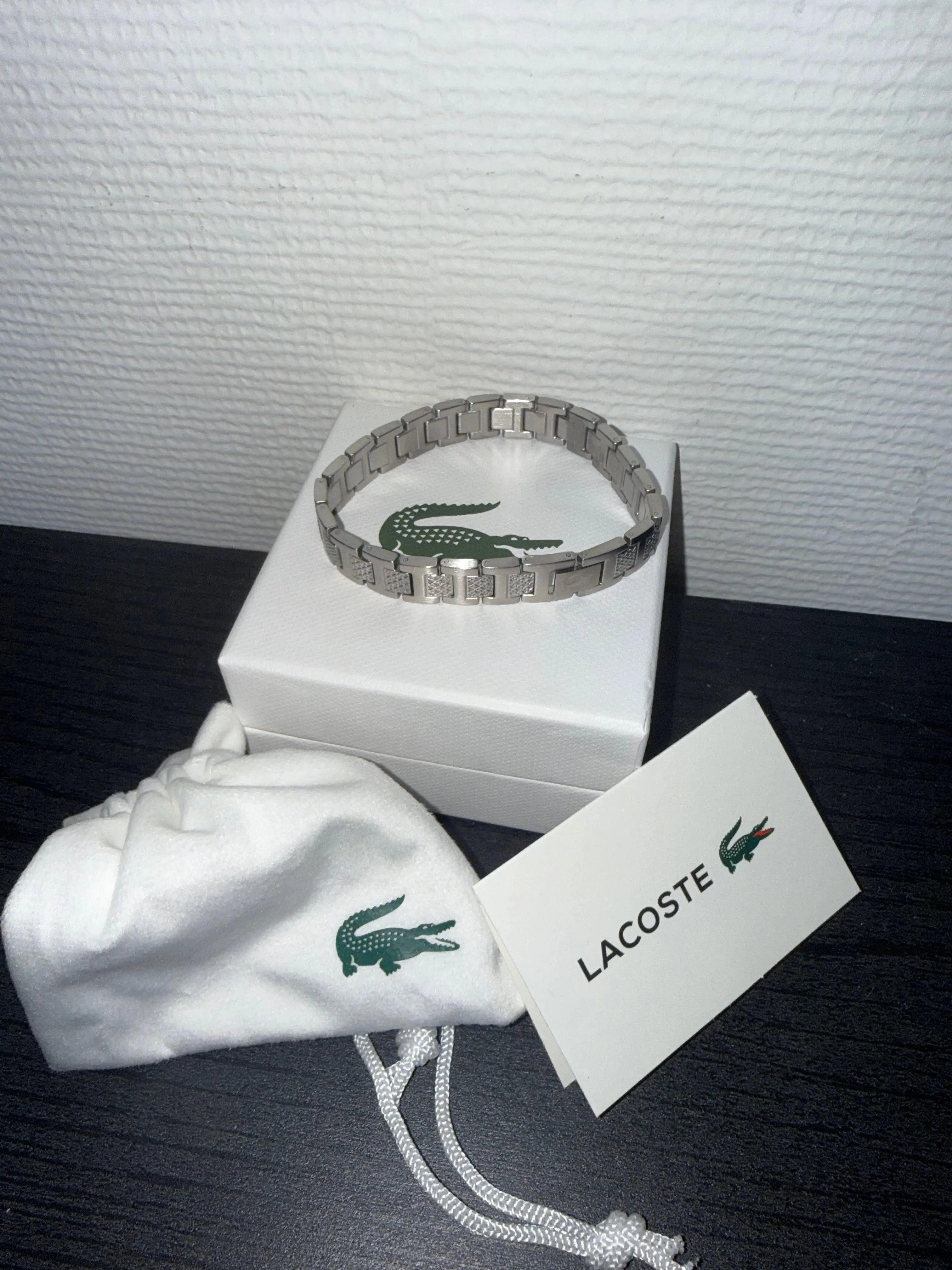 Bracelet Lacoste Metropole Acier Inoxydable – Homme Élégant | Livraison France Ma boutique